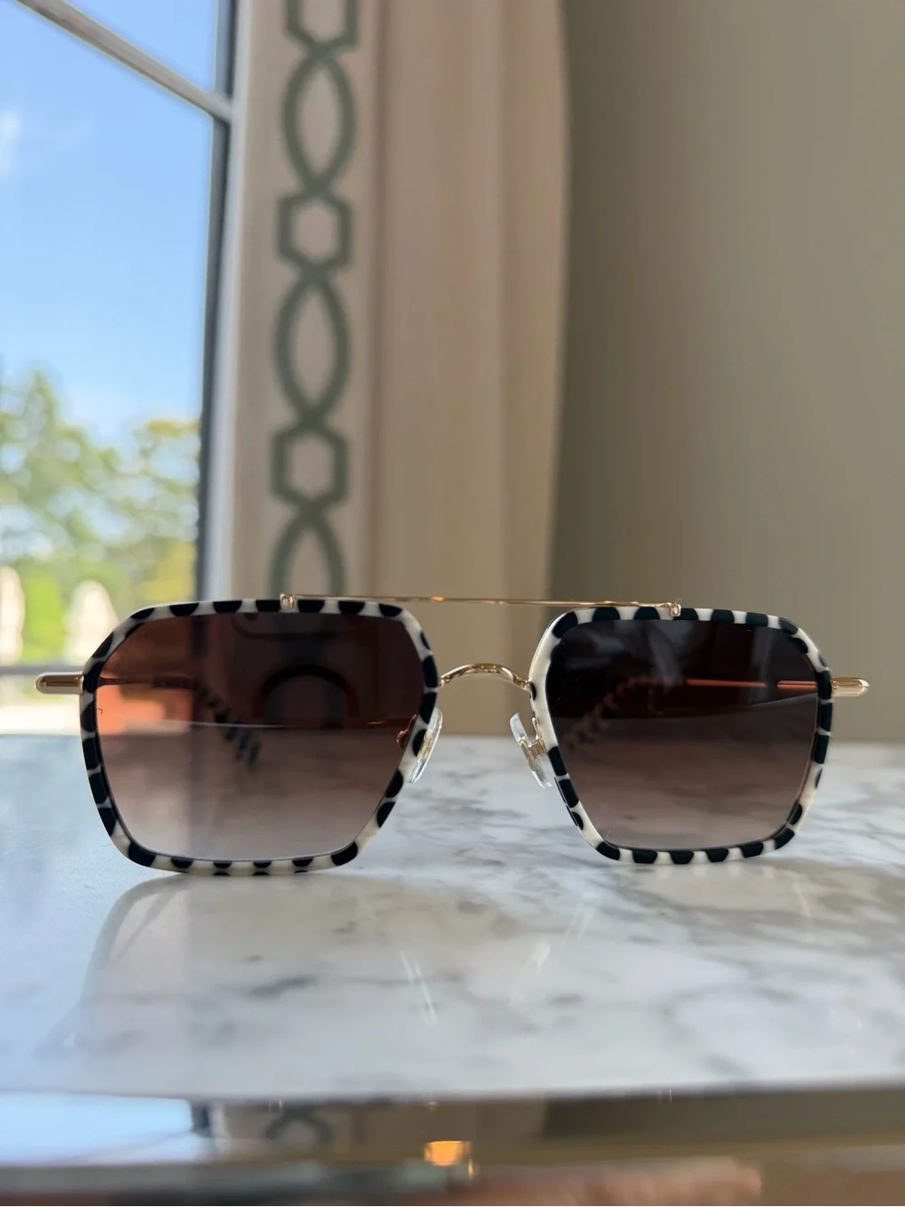 KREWE Emery 18K Matte Domino Sunglasses Black White Gold